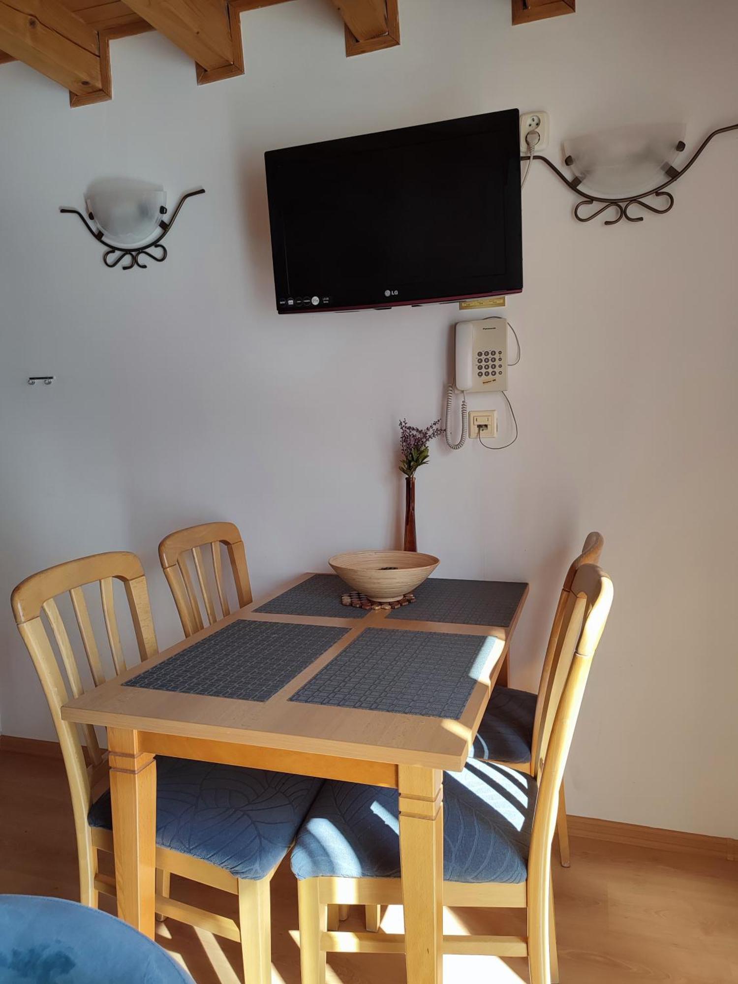 Tatralandia - Apartman Zoja Lipótszentmiklós Kültér fotó
